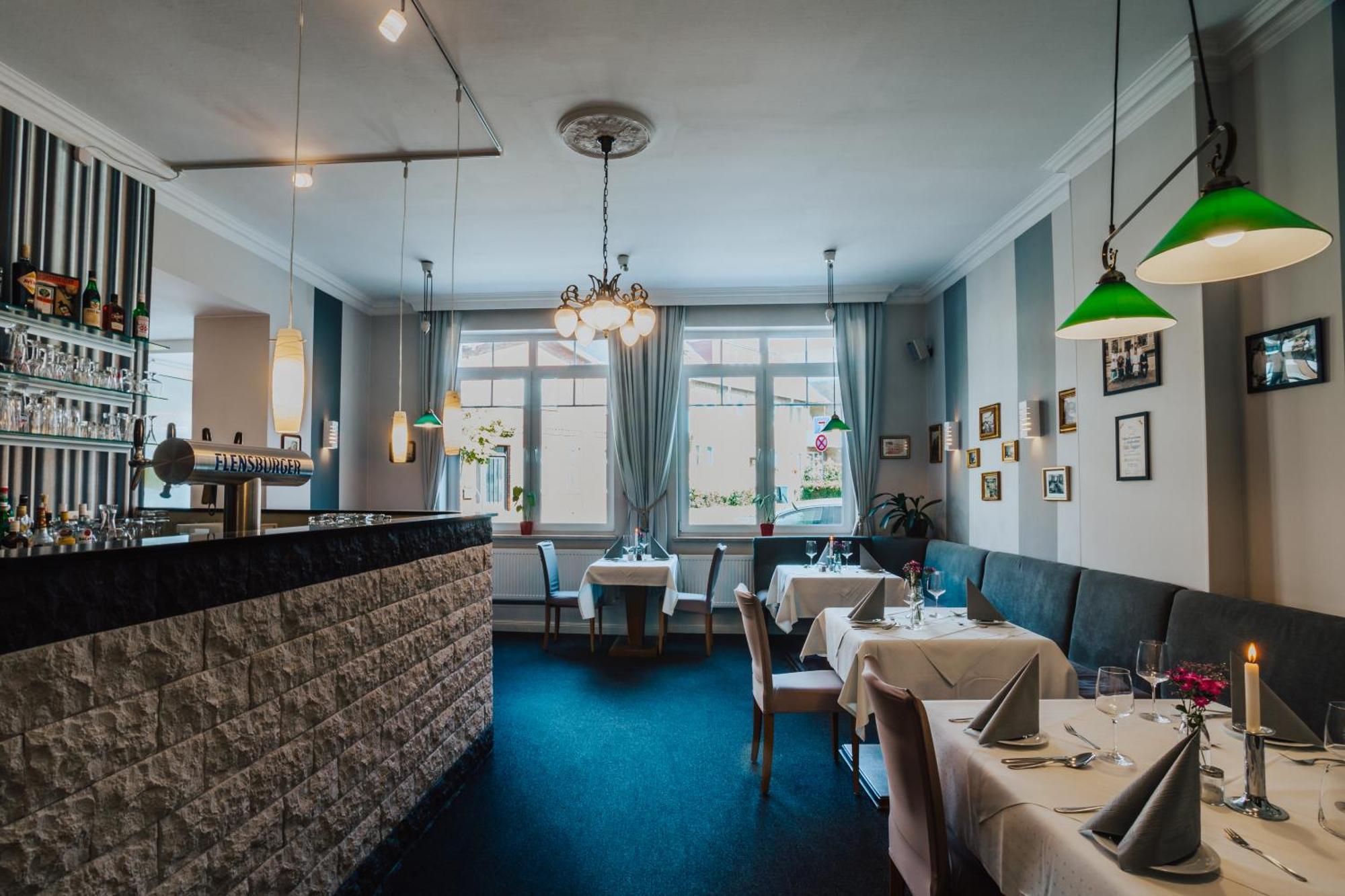 Hotel & Restaurant Wiggers Bad Oldesloe Ngoại thất bức ảnh