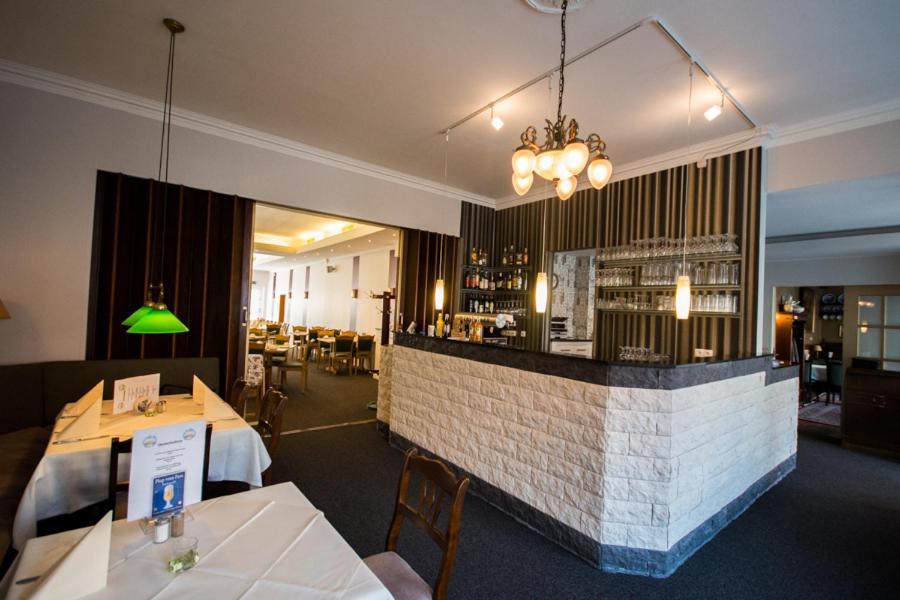 Hotel & Restaurant Wiggers Bad Oldesloe Ngoại thất bức ảnh